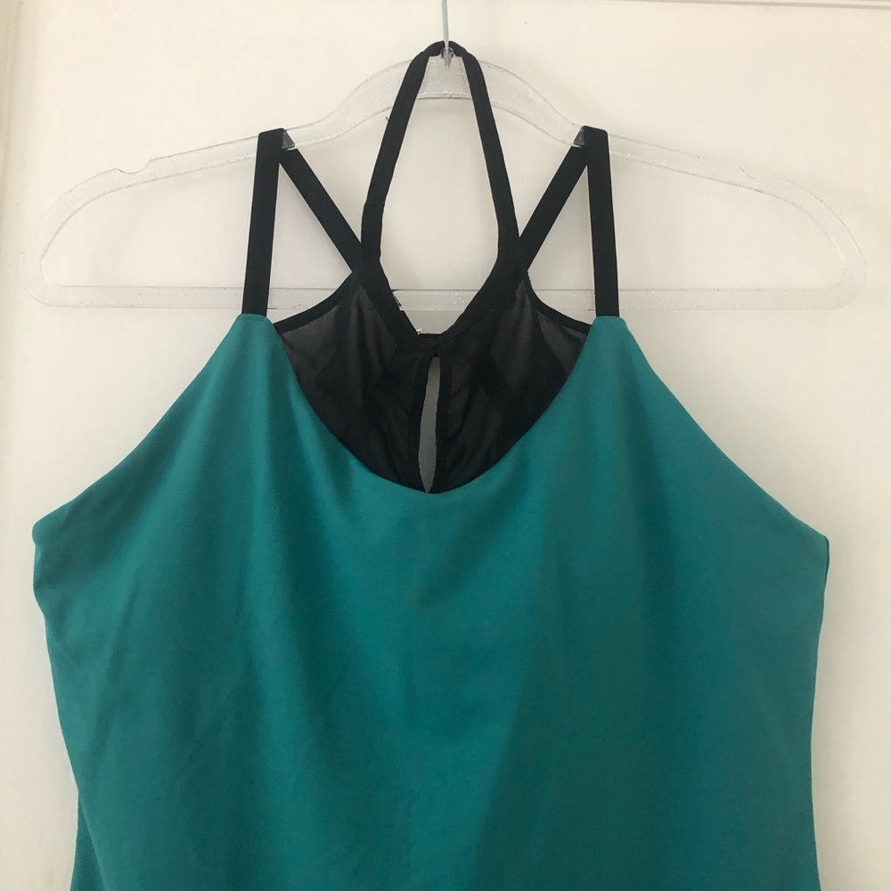 Fabletics  Acadia Tank top by Demi Lovato M - Picture 3 of 13